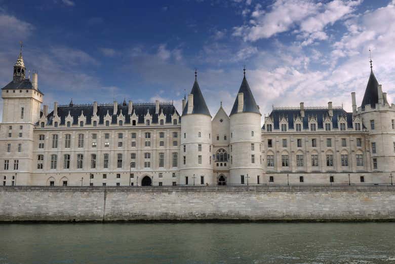 Façade of the Conciergerie